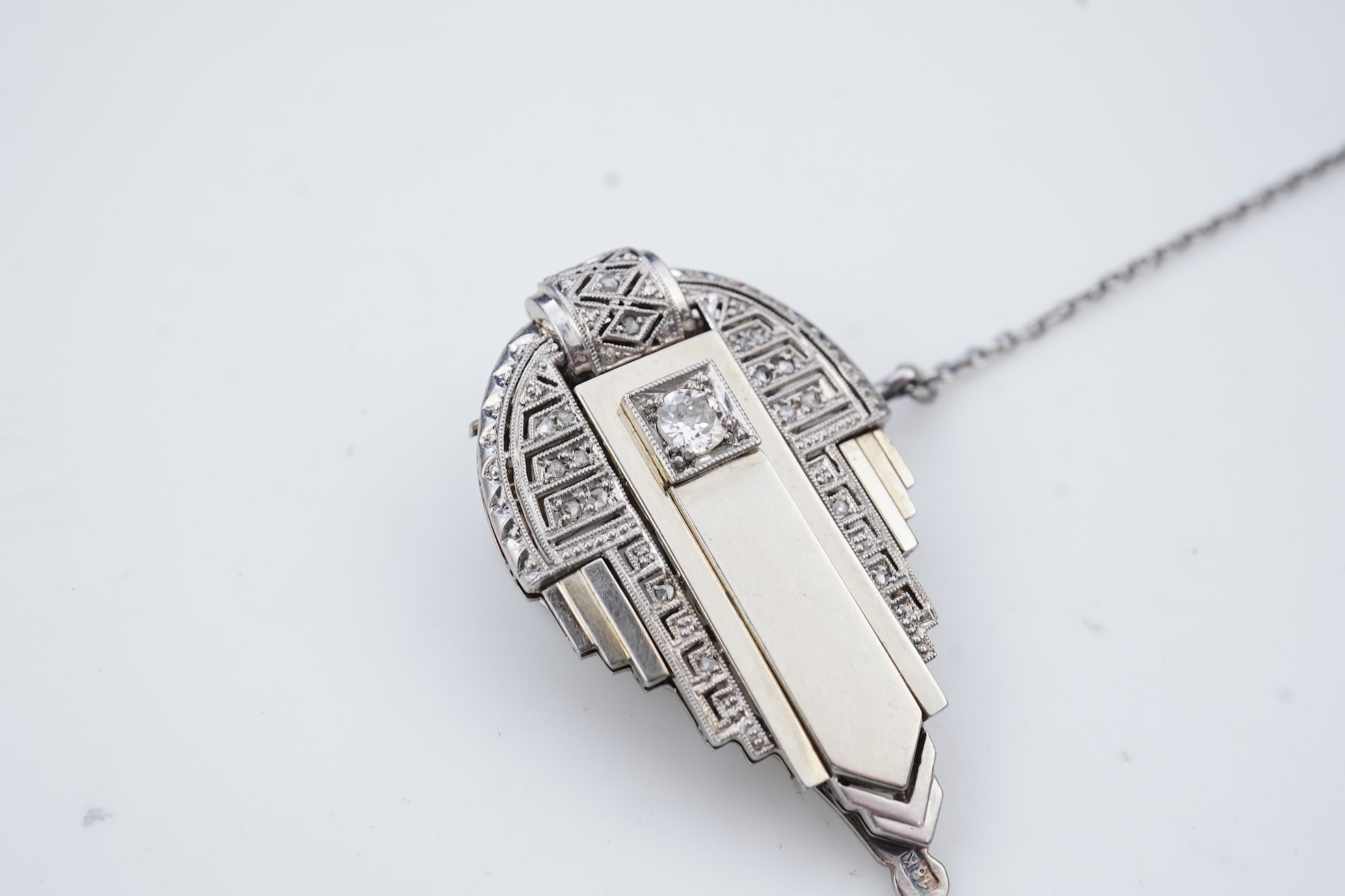 An Art Deco diamond clip brooch, 1930s
